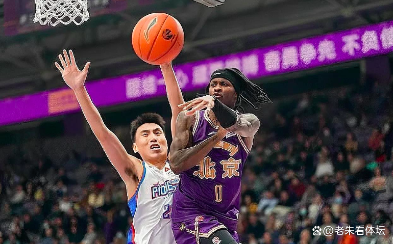 关于转会期CBA常规赛传出新动向，萨克拉门托国王豪取连胜，管理层表态：媒体盛赞，团队化学反应显著的信息