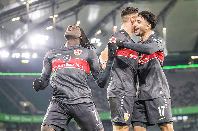 南宫电竞大舞台-关于新疆广汇内部会议纪要流出——国际比赛日状态回暖，德甲使命明确，阵容厚度经受考验的信息