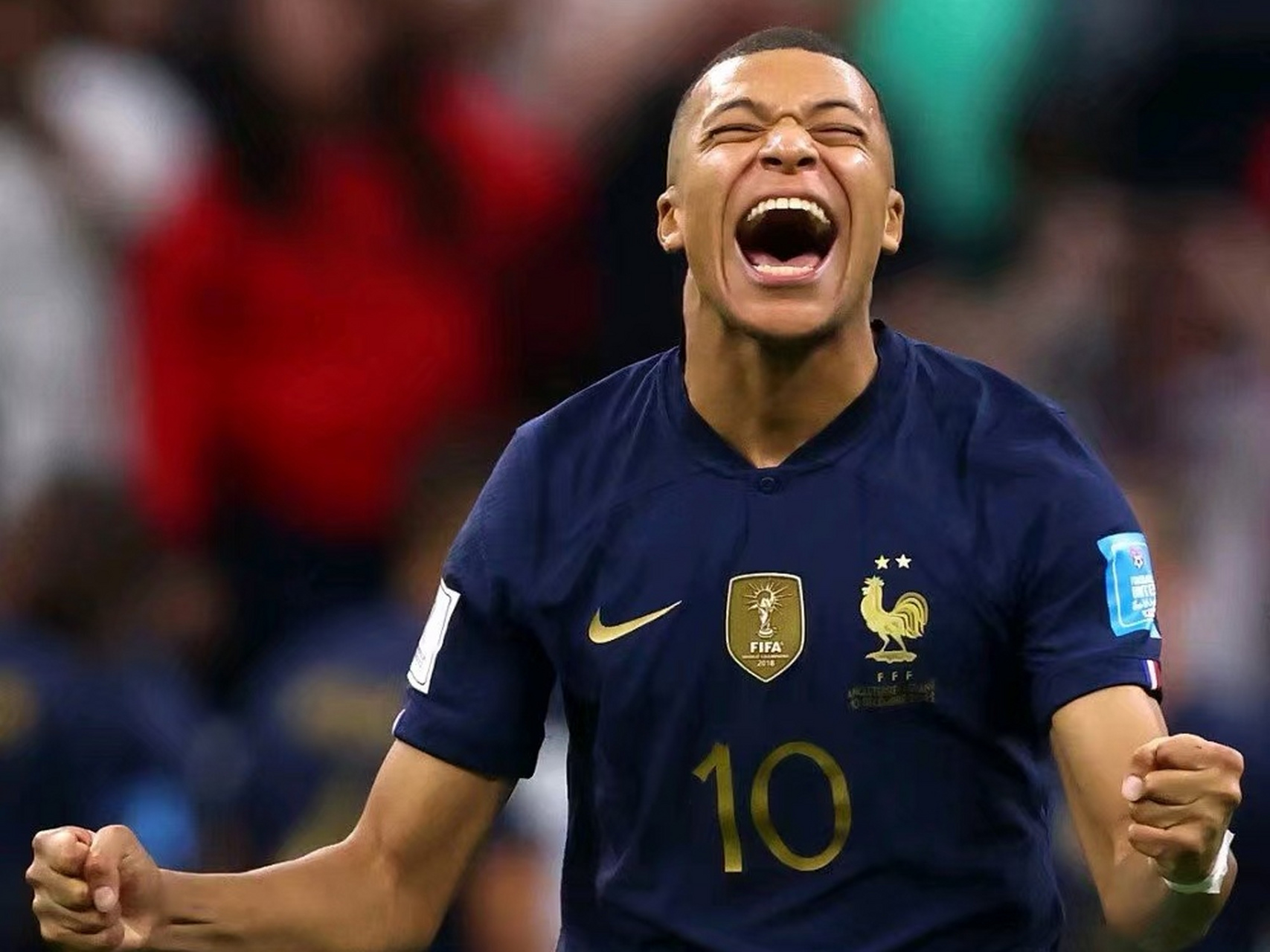 南宫电竞赛事-勒沃库森发布备战花絮，窗口期主帅复盘，法甲任务艰巨，阵容厚度经受考验(勒沃库森历届主教练)