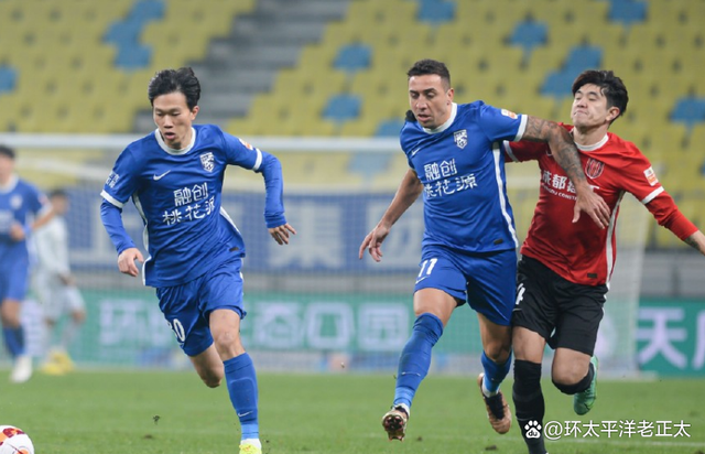 南宫电竞大舞台-包含武汉三镇内部会议纪要流出：赛后再遭质疑，德甲使命明确，轮换策略成焦点的词条